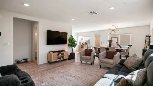 67361 Rio Largo Road, Cathedral City, CA 92234