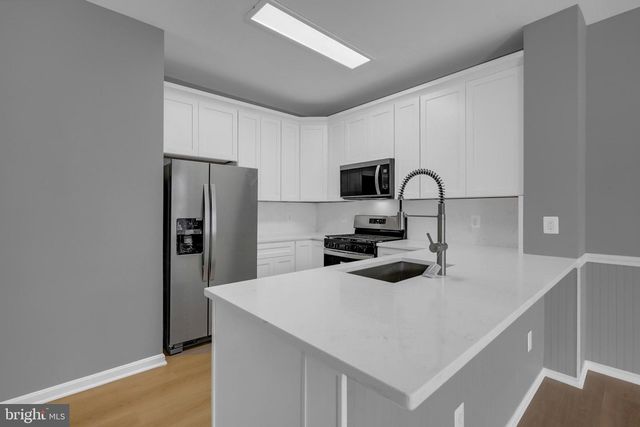 20863 COSWORTH TER, Sterling, VA 20165