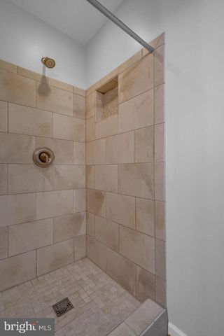 20863 COSWORTH TER, Sterling, VA 20165