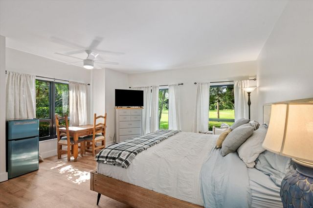 13334 Polo Club Road 240, Wellington, FL 33414