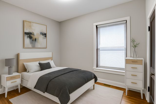 4339 W Monroe Street, Chicago, IL 60624