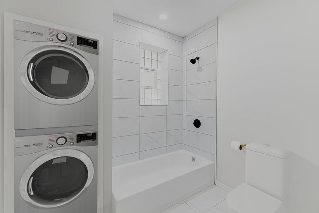 4339 W Monroe Street, Chicago, IL 60624