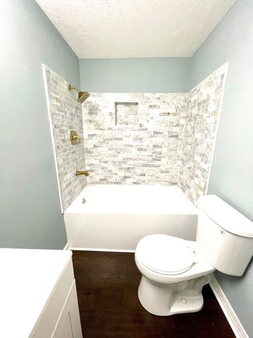 4950 E 18th Street, Indianapolis, IN 46218