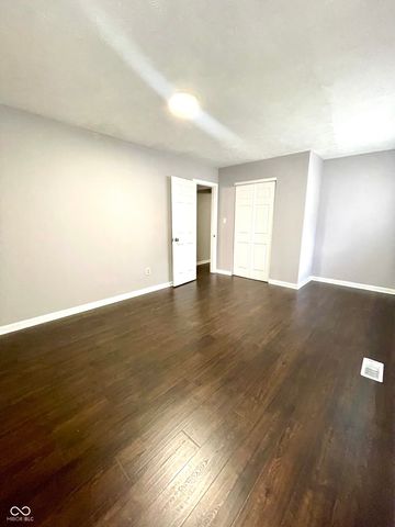 4950 E 18th Street, Indianapolis, IN 46218