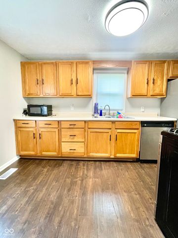 4950 E 18th Street, Indianapolis, IN 46218