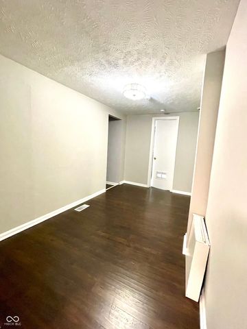 4950 E 18th Street, Indianapolis, IN 46218