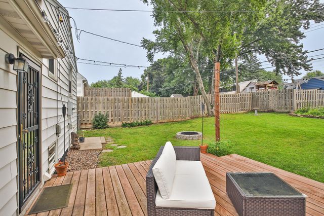 1612 2nd Avenue NE, Rochester, MN 55906