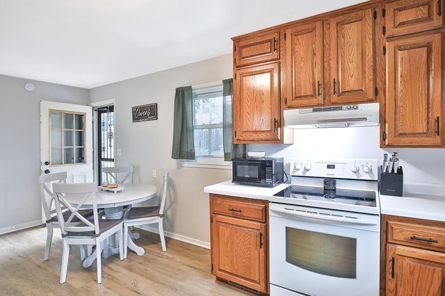 1612 2nd Avenue NE, Rochester, MN 55906