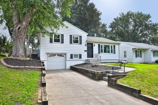 1612 2nd Avenue NE, Rochester, MN 55906