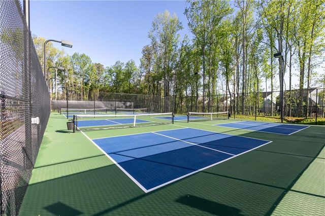 1057 Bullpen Bluffs, Lawrenceville, GA 30043