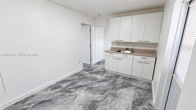2731 NW 100th Street C, Miami, FL 33147