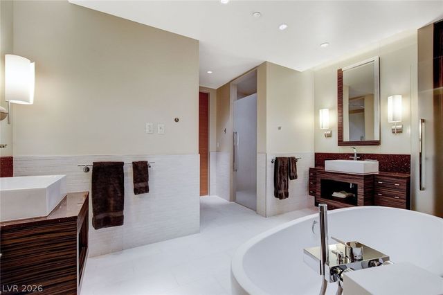 3750 South Las Vegas Boulevard 3707, Las Vegas, NV 89158