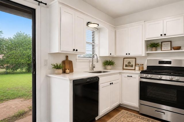 620 Willow Ridge Place, Edmond, OK 73003