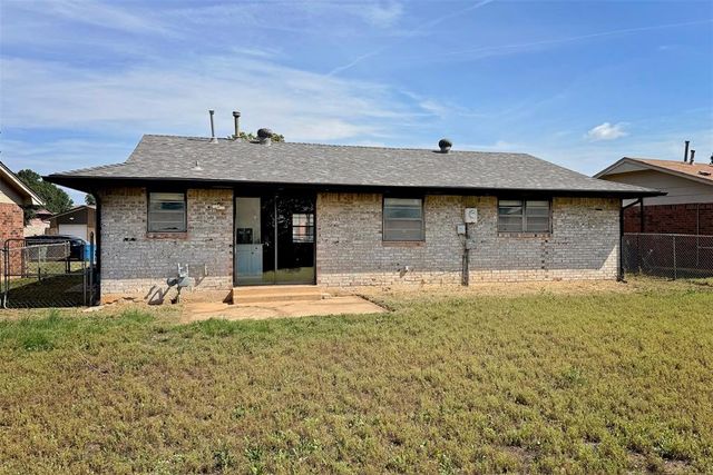 620 Willow Ridge Place, Edmond, OK 73003