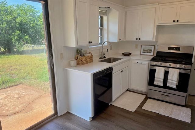 620 Willow Ridge Place, Edmond, OK 73003