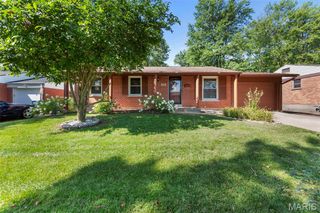 1980 Gerard Park Lane, Hazelwood, MO 63042
