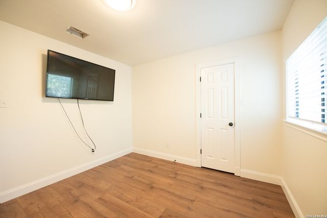 15822 Pleasant Well Drive, San Antonio, TX 78247