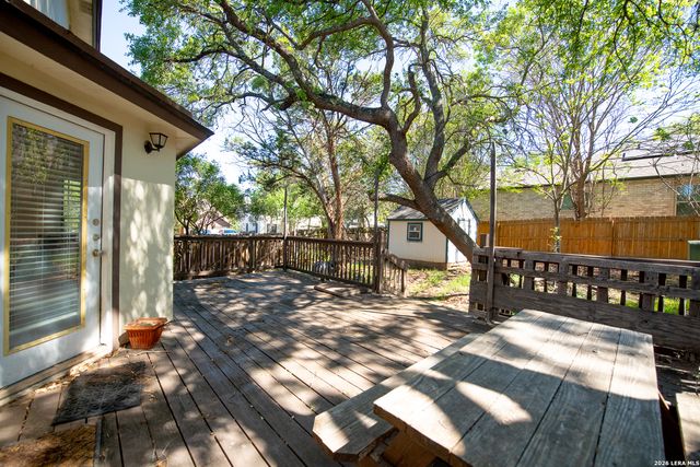 15822 Pleasant Well Drive, San Antonio, TX 78247