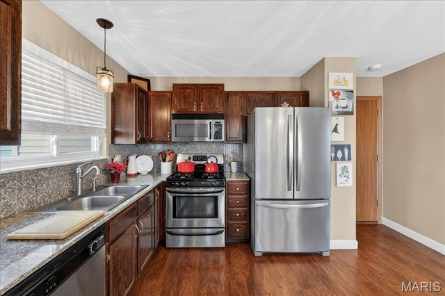 819 Oak Avenue, Valley Park, MO 63088