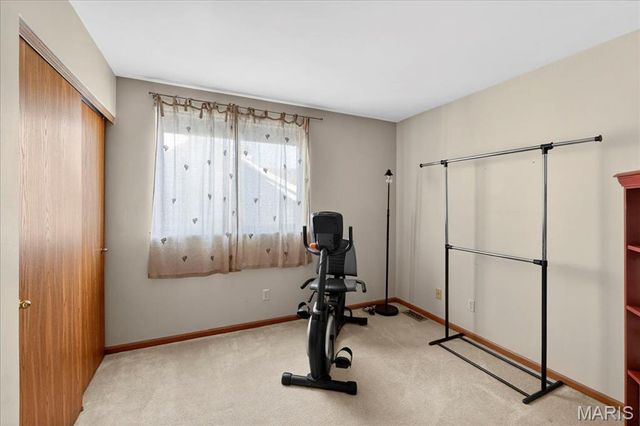 819 Oak Avenue, Valley Park, MO 63088