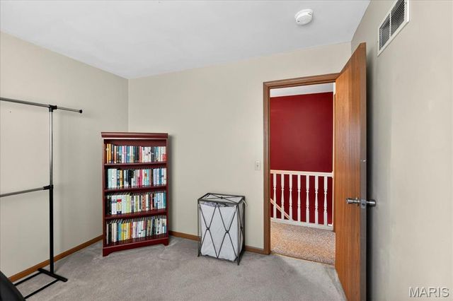 819 Oak Avenue, Valley Park, MO 63088