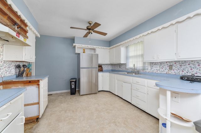 2104 S Osage Ave., Wichita, KS 67213