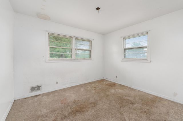 2104 S Osage Ave., Wichita, KS 67213