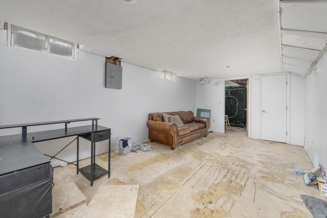 2104 S Osage Ave., Wichita, KS 67213