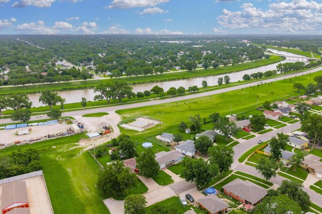 2104 S Osage Ave., Wichita, KS 67213