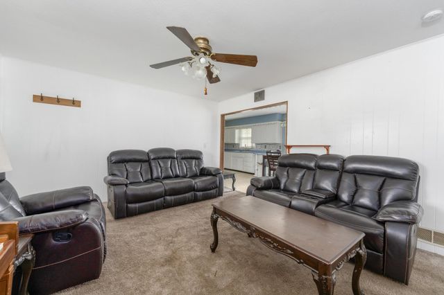 2104 S Osage Ave., Wichita, KS 67213