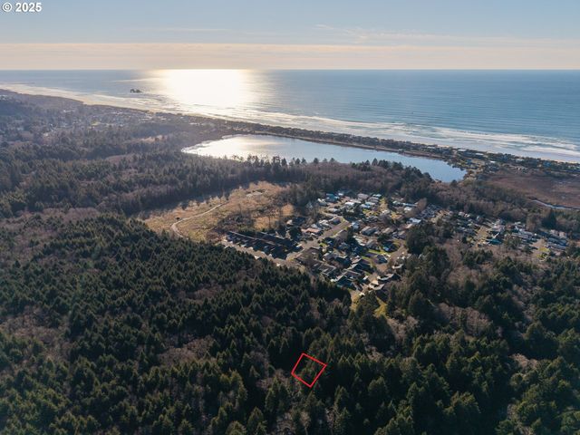 7300 Necarney, Rockaway Beach, OR 97136