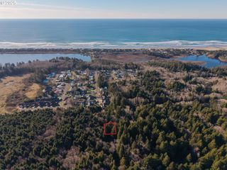 7300 Necarney, Rockaway Beach, OR 97136