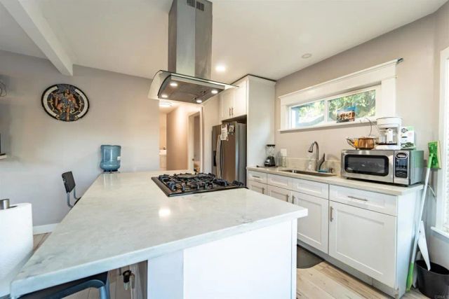 336 S 37th Street, San Diego, CA 92113