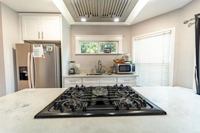 336 S 37th Street, San Diego, CA 92113
