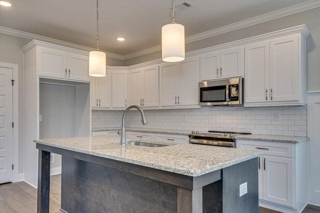 917 Walker Pt Drive, Grovetown, GA 30813