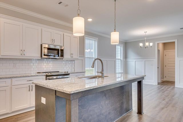917 Walker Pt Drive, Grovetown, GA 30813