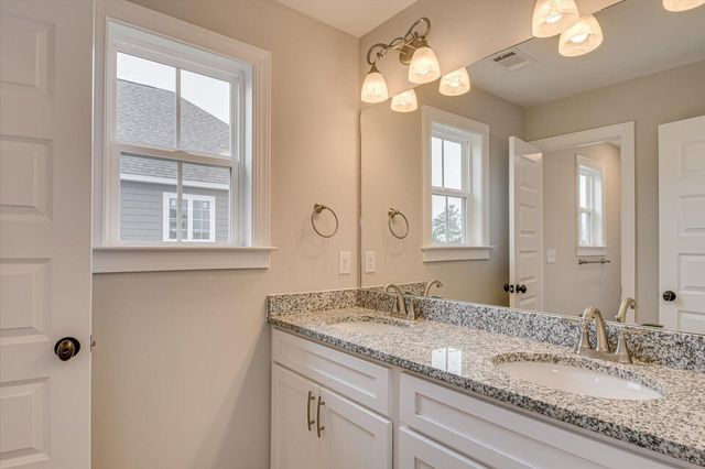 917 Walker Pt Drive, Grovetown, GA 30813