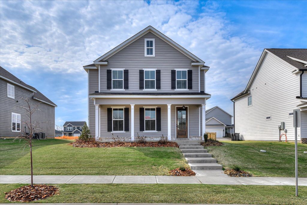 917 Walker Pt Drive, Grovetown, GA 30813