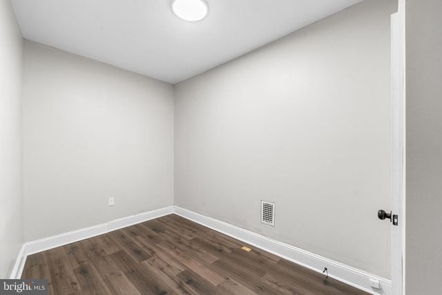 2517 W PRATT ST, Baltimore, MD 21223