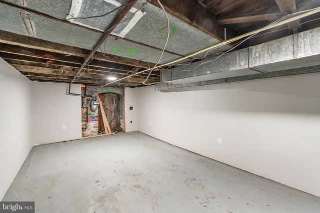 2517 W PRATT ST, Baltimore, MD 21223