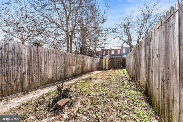 2517 W PRATT ST, Baltimore, MD 21223