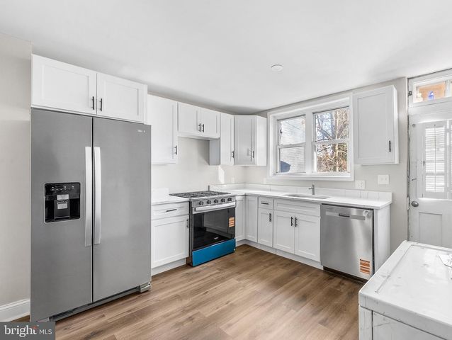 2517 W PRATT ST, Baltimore, MD 21223