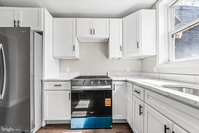 2517 W PRATT ST, Baltimore, MD 21223