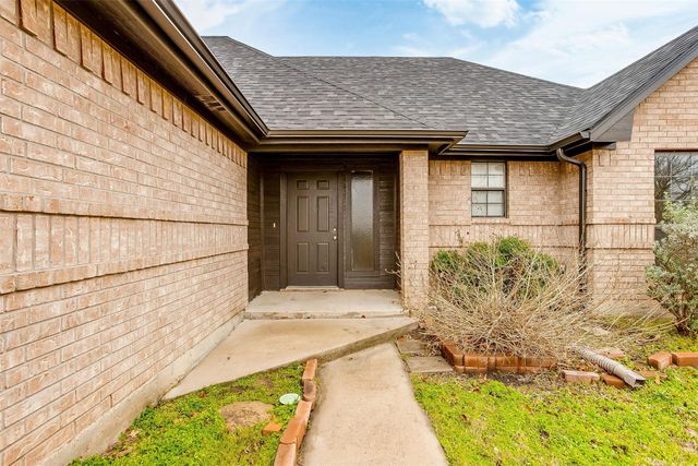 402 Ranch Road, Granbury, TX 76049