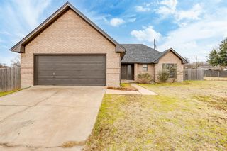402 Ranch Road, Granbury, TX 76049