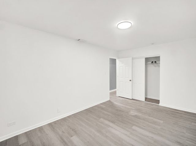 22248 KARLOV Avenue, Richton Park, IL 60471