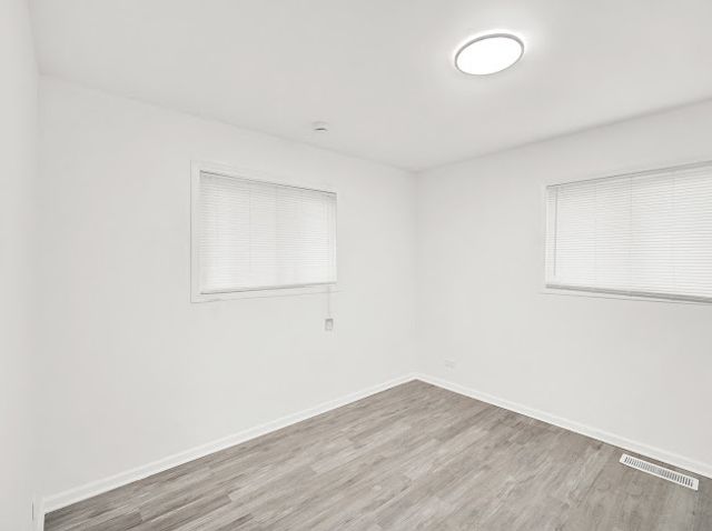 22248 KARLOV Avenue, Richton Park, IL 60471