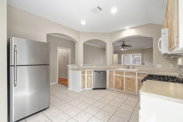 15335 Misty Dawn Trail, Cypress, TX 77433