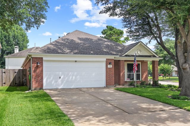 15335 Misty Dawn Trail, Cypress, TX 77433