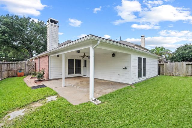 15335 Misty Dawn Trail, Cypress, TX 77433